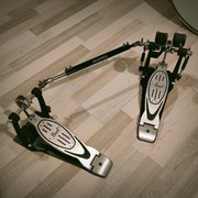 Myydään: Pearl p902 tuplapedalit (#2041784) Myydään: Pearl p902 tuplapedalit (#2041784)