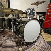 Myydään: Yamaha RC ja Oak Custom setit  ja MCA snare yht 3100e (#2041184) Myydään: Yamaha RC ja Oak Custom setit  ja MCA snare yht 3100e (#2041184)