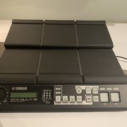 Myydään: Yamaha DTX-Multi 12 sähkörumpu- ja perkussiomoduuli (#2042542) Myydään: Yamaha DTX-Multi 12 sähkörumpu- ja perkussiomoduuli (#2042542)