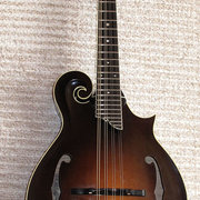 Myydään: Collings M5 mandoliini #62 (vv.2002-2003) (#2042905) Myydään: Collings M5 mandoliini #62 (vv.2002-2003) (#2042905)