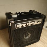Myydään: Hartke HD15 bassovahvistin (#2042906) Myydään: Hartke HD15 bassovahvistin (#2042906)
