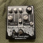 Myydään: EarthQuakerDevices Data Corrupter (#2042983) Myydään: EarthQuakerDevices Data Corrupter (#2042983)
