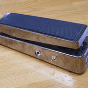 Myydn: Cry Baby  GCB-95 (modattu, ei toimi) (#2043023)