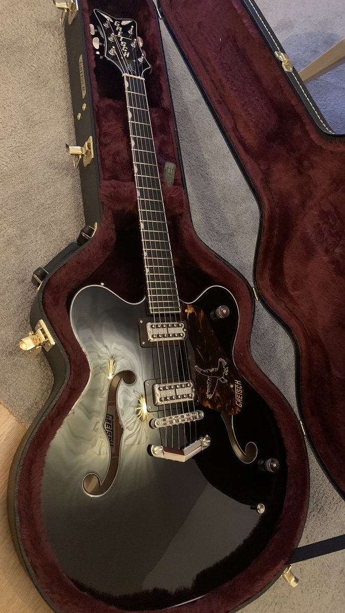 Gretsch 6636 top
